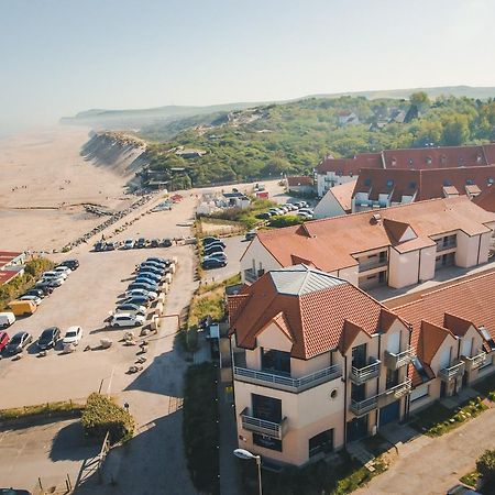 Logis- Hotel De La Baie De Wissant & Appartements Экстерьер фото