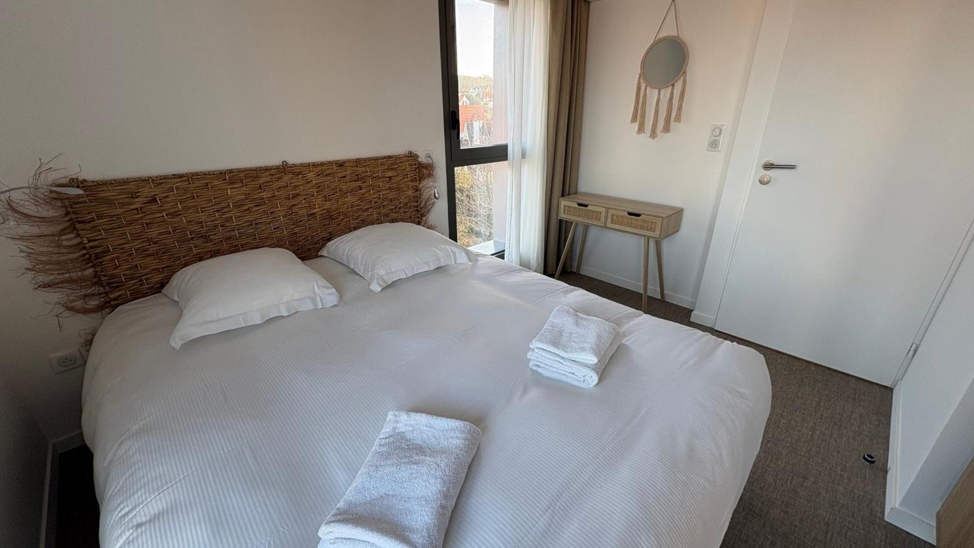 Logis- Hotel De La Baie De Wissant & Appartements Экстерьер фото