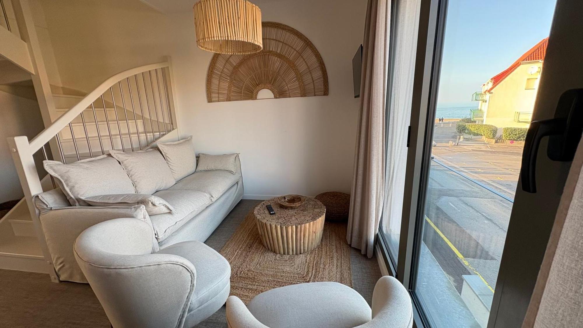 Logis- Hotel De La Baie De Wissant & Appartements Экстерьер фото